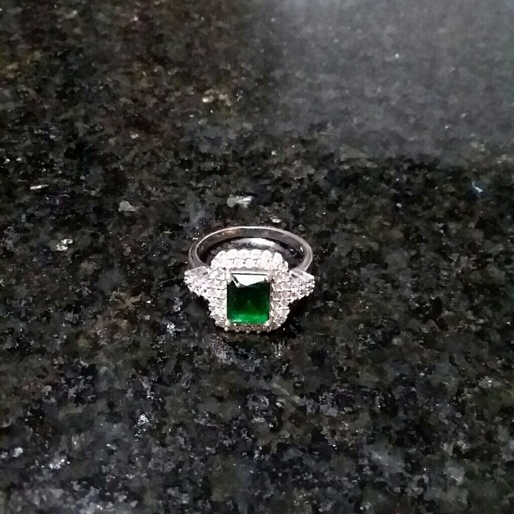 Ring